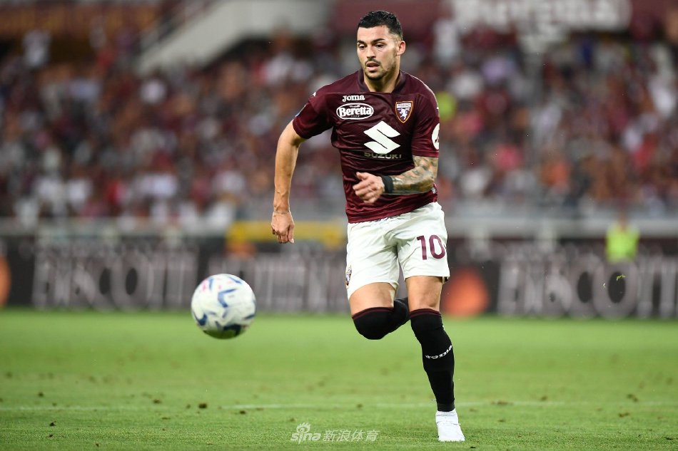 场上实力稳 场上实力稳