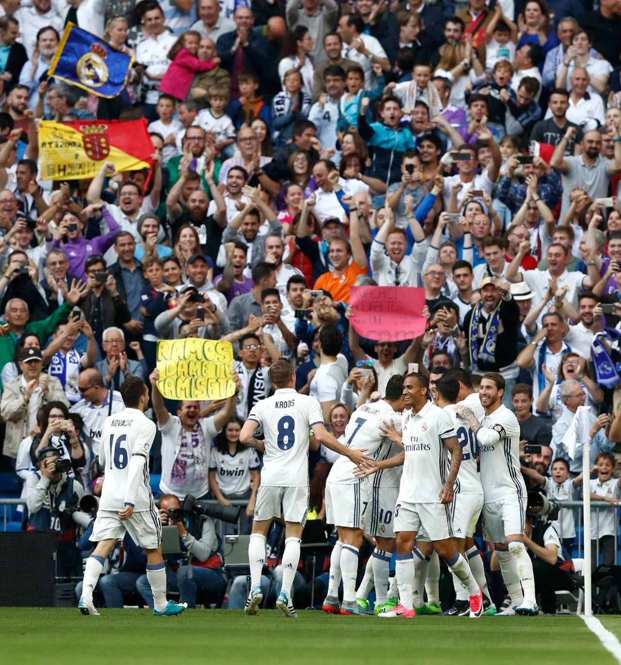 它还进一步 它还进一步